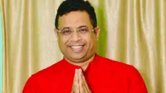 सौमित्र खान