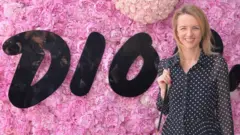 डेल्फ़ीन आर्नो