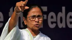 મમતા બેનરજી