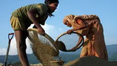 वाळू