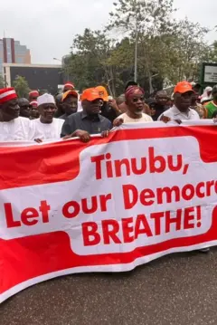 Ndị pati African Democratic Congress (ADC) emeela ngagharịiwe iji gosipụta iwe ha gbasara mkpebi INEC 