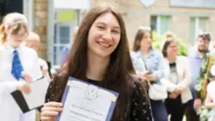 Maria alikuwa na umri wa miaka 14 alipouawa kwa shambulizi la ndege isiyokuwa na rubani