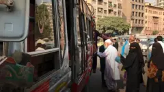 بس
