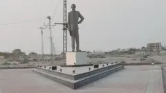 قائد اعظم کا مجسمہ
