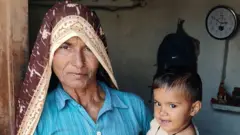 માતાનાં ખોળામાં જીતરામની નાની દીકરી ઇચ્છા