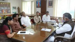 மத்திய அரசு கீழடிக்கு முக்கியத்துவம் கொடுக்க வேண்டும்