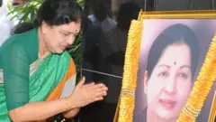 சசிகலா