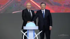 Prezident Mirziyoyev va Prezident Putin AES qurilishiga start berishi marosimi