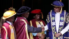 Wasu malaman jami'a da Buhari