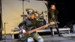 Devojčice rokaju: Prvi put u bendu, pred reflektorima i publikom