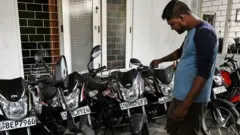 இலங்கை வாகனம்
