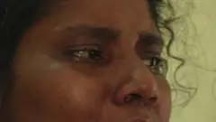 இலங்கை பெண்