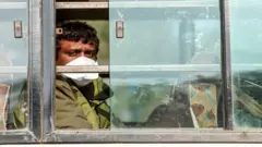 પ્રતીકાત્મક તસવીર