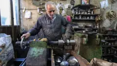 وخامت بازار کار در ایران