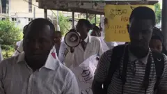 Lago Doctors protest