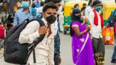 'ஆட்கள், சரக்கு போக்குவரத்துக்கு கட்டுப்பாடு இல்லை': முடிவுக்கு வருமா இ-பாஸ்?