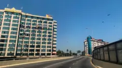 Myanmar, Yangon'da boş bir sokak