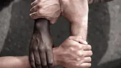 ஒற்றுமை கைகள்