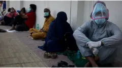 কোভিড-১৯ পরিস্থিতি: বাংলাদেশ ও বিশ্ব