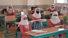 کرونا در ایران؛ بیمارستان‌ها ظرفیت پذیرش بیشتر ندارند