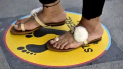 ఇన్‌కాన్సిస్టెన్స్