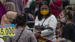 Pasar Tanah Abang, lebaran, covid-19, psbb, virus corona