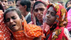 In the month of December 2011, 130 people died due to spurious liquor in the city of Kolkata, in the picture is the bereaved family (file photo)