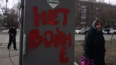 граффити на улице в Москве