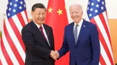 ዢ ዢንፒንግ እና ጆ ባይደን