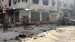 Abafashwe, Israel ivuga ko iriko iratohoza isano ryabo na Hamas