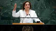 Dina Boluarte ofrece un discurso en la asamblea general de las naciones unidas en 2025. 
