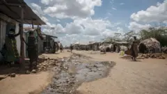 Mooraa baqattootaa Kaakumaa