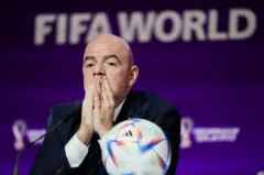 رئيس الاتحاد الدولي لكرة القدم "فيفا"، جياني إنفانتينو