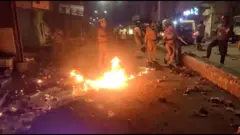 વડોદરાના પાણીગેટ વિસ્તારમાં દિવાળીની રાત્રે પોલીસ પર થયેલા પેટ્રોલ બોમ્બ ફેંકાયો હતો