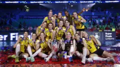 Vakıfbank kadın voleybol takımı Şampiyonlar Ligi şampiyonu oldu.