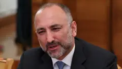 حنیف اتمر