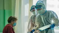 COVID-19 уже другий рік поспіль активізується саме влітку