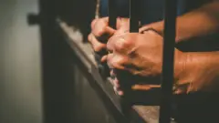قیدی
