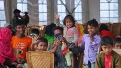 ১৬০০ জনের বেশি রোহিঙ্গা শরণার্থীকে নেয়া হয়েছে ভাসানচরে