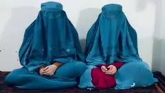 افغان مېرمنې