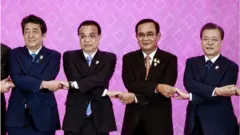 태국에서 열린 아세안+3 정상회의