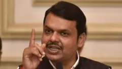 देवेंद्र फडणवीस, अनिल देशमुख