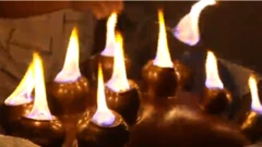 L﻿a journaliste Lilaafa Amouzou sous les ventouses en feu.