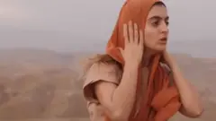 ईरानी लड़की