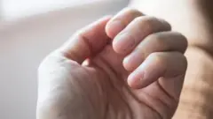 நகங்கள்
