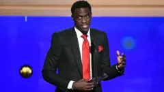 L'ailier camerounais Pascal Siakam est le premier joueur Africain à être désigné "most improved player".
