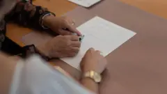 آذین در مراسم ثبت ازدواج در آلمان
