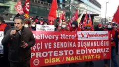 Yemeksepeti, işçilerinin sendikalaşmasına engel olmakla suçlanıyor