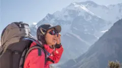 হিমালয়ে এক ট্যুরিস্ট।