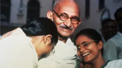महात्मा गांधी